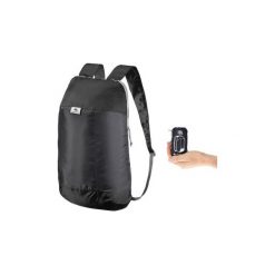 Plecak turystyczny ULTRA COMPACT 10 l. Niebieskie plecaki QUECHUA, bez wzorów, z materiału. Za 7.99 zł.