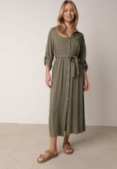 Zielona Bawełniana Sukienka Koszulowa z Paskiem i Regulowanymi Rękawami Sadevia. Zielone sukienki Born2be, do pracy, l, bez wzorów, z bawełny, biznesowe, bez kołnierzyka, bez ramiączek, maxi, koszulowe. Za 119.99 zł.