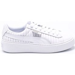 Puma - Buty Basket Platform. Białe obuwie sportowe Puma, z materiału, bez zapięcia. W wyprzedaży za 299.90 zł.