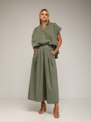 Tantra Bluzka w kolorze khaki rozmiar: onesize. Brązowe bluzki Tantra, bez wzorów, z bawełny, bez kołnierzyka, bez ramiączek. Za 121.99 zł.