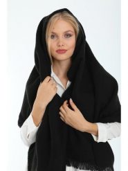 Lucky Bees Szal w kolorze czarnym - 180 x 70 cm rozmiar: onesize. Czarne szaliki Lucky Bees, bez wzorów, z materiału. Za 86.99 zł.