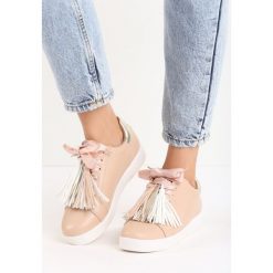 Beżowe Buty Sportowe Plaything. Brązowe obuwie sportowe Born2be, z satyny, bez zapięcia. Za 59.99 zł.