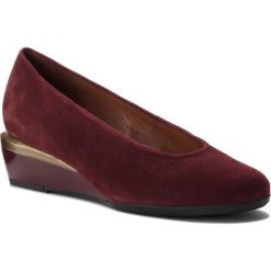 Półbuty HISPANITAS - Dill HI87424 Merlot. Czerwone czółenka Hispanitas, bez wzorów, ze skóry, bez obcasa, na koturnie, bez zapięcia. W wyprzedaży za 299.00 zł.