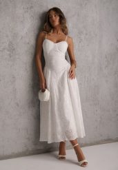 Biała Bawełniana Sukienka Ażurowa o Rozkloszowanym Fasonie na Ramiączkach Samesi. Białe sukienki Renee, na co dzień, na lato, m, w ażurowe wzory, z bawełny, eleganckie, bez kołnierzyka, bez ramiączek, maxi, rozkloszowane. Za 179.99 zł.