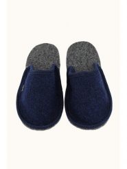 Kitz-pichler Kapcie w kolorze granatowym rozmiar: 45. Niebieskie obuwie domowe Kitz pichler, bez wzorów, z materiału, z okrągłym noskiem, bez zapięcia. Za 60.99 zł.