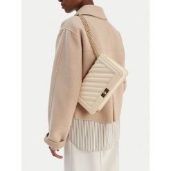 Torebka Badura. Brązowe listonoszki Badura, bez wzorów, bez dodatków. Za 199.99 zł.