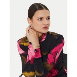 Kolczyki Calvin Klein. Szare kolczyki Calvin Klein, srebrne. Za 319.99 zł.