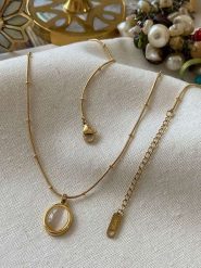 Luseera Pozłacany naszyjnik z zawieszką - dł. 45 cm rozmiar: onesize. Białe naszyjniki Luseera, pozłacane. Za 39.99 zł.