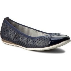 Baleriny TAMARIS - 1-22112-28 Navy 805. Niebieskie baleriny Tamaris, bez wzorów, z materiału, bez obcasa. W wyprzedaży za 139.00 zł.
