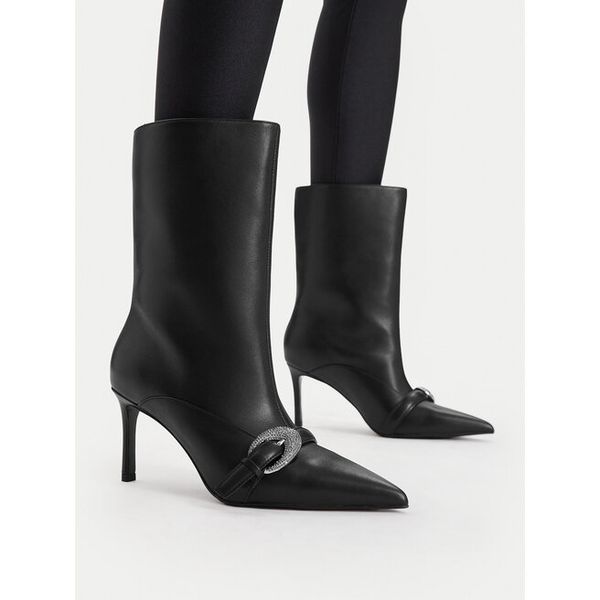 Botki Eva Minge. Czarne botki Eva Minge, bez wzorów, bez obcasa, na szpilce, bez zapięcia. Za 579.99 zł.