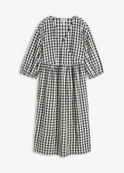 Sukienka midi oversize. Czarne sukienki bonprix, bez wzorów, bez kołnierzyka, bez ramiączek, midi, oversize. Za 99.99 zł.