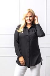Elegancka czarna koszula zapinana na guziki PLUS SIZE XXL. Czarne koszule Nasi partnerzy, plus size, bez wzorów, z poliesteru, eleganckie, bez kołnierzyka, plus size, bez ramiączek. Za 199.90 zł.