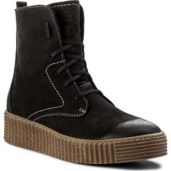 Botki NESSI - 17232/O Czarny 9. Czarne botki Nessi, bez wzorów, z nubiku, bez obcasa, bez zapięcia. W wyprzedaży za 269.00 zł.