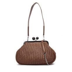 Torebka Weekend Max Mara. Brązowe torebki klasyczne Weekend Max Mara, bez wzorów, bez dodatków. Za 2,239.00 zł.