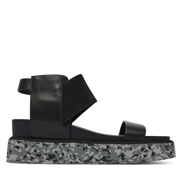 Sandały United Nude. Czarne sandały United Nude, bez wzorów, bez obcasa, na koturnie, bez zapięcia. Za 578.99 zł.