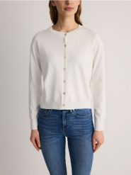 Rozpinany kardigan z wiskozą - złamana biel. Kardigany Reserved, l, bez wzorów, z dzianiny. W wyprzedaży za 59.99 zł.