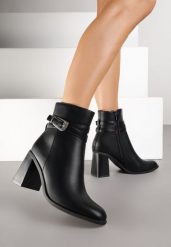 Czarne Botki na Obcasie z Ozdobną Klamrą Fesilea. Czarne botki Born2be, bez wzorów, z jeansu, bez obcasa, na obcasie, bez zapięcia. Za 149.99 zł.
