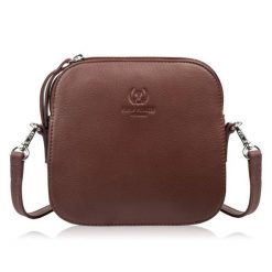 Mała torebka damska skórzana kopertówka na ramię crossbody do ręki brązowa Paolo Peruzzi AY-24-BR. Brązowe torby na ramię bez wzorów, z materiału, eleganckie, do ręki, małe, bez dodatków. Za 139.00 zł.