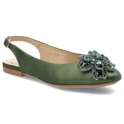 Zielone Sandały Armodo Eleganckie Obuwie Damskie. Zielone sandały Armodo, bez wzorów, ze skóry, eleganckie, bez obcasa, na obcasie, bez zapięcia. Za 440.99 zł.