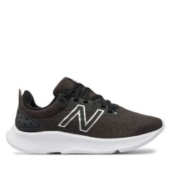 Buty do biegania New Balance. Czarne obuwie sportowe New Balance, bez zapięcia, do biegania. Za 149.99 zł.