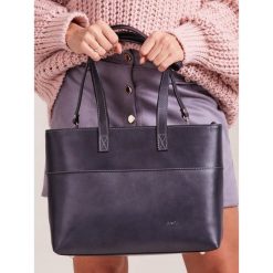 Włoska torebka skórzana szara Rovicky TWR-63 - szary. Szare torebki klasyczne ROVICKY, bez wzorów, ze skóry, bez dodatków. Za 259.99 zł.