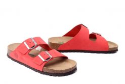 DR. BRINKMANN 700696-04 rot, klapki damskie. Czerwone klapki Dr. Brinkmann, bez wzorów, ze skóry, bez obcasa. Za 212.41 zł.