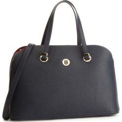 Torebka TOMMY HILFIGER - Th Core Satchel AW0AW06124 413. Niebieskie torebki klasyczne TOMMY HILFIGER, z aplikacjami, ze skóry ekologicznej, zdobione, bez dodatków. W wyprzedaży za 379.00 zł.