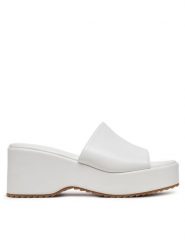 DeeZee Klapki E0014-1 Biały. Białe klapki DeeZee, bez wzorów, z materiału, bez obcasa. Za 139.99 zł.