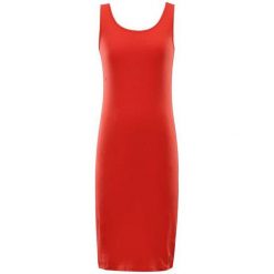 Elegancka czerwona damska sukienka Nax Brewa M - Perfect Fit. Czerwone sukienki NAAK, m, bez wzorów, z bawełny, eleganckie, bez kołnierzyka, bez ramiączek, sportowe. Za 114.99 zł.