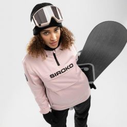 Kurtka snowboardowa damska W6-W Flims. Czerwone kurtki narciarskie SIROKO, bez wzorów, bez kaptura, snowboardowy. W wyprzedaży za 556.00 zł.