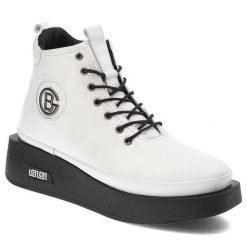 Białe Sneakersy Artiker Modne Buty damskie. Białe botki Artiker, bez wzorów, ze skóry, bez obcasa, na platformie, bez zapięcia. Za 299.00 zł.