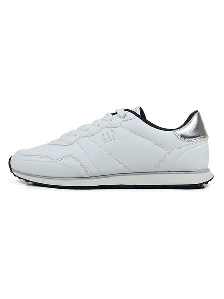 GAP Sneakersy w kolorze białym rozmiar: 39. Białe trampki GAP, bez wzorów, bez zapięcia. Za 154.95 zł.