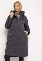 Granatowa Pudełkowa Kurtka Typu Parka z Kapturem i Kieszeniami Kaithraea. Niebieskie kurtki Born2be, na zimę, l, z jeansu, eleganckie, z kapturem. Za 329.99 zł.