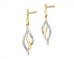 Kolczyki z żółtego złota z diamentami - 0,03 ct - próba 375. Żółte kolczyki Apart, z diamentem, złote. W wyprzedaży za 1,043.00 zł.