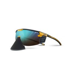 Okulary przeciwsłoneczne JULBO Ultimate Cover fotochrom Reactiv kat2-4. Czarne okulary przeciwsłoneczne JULBO, bez wzorów, sportowe. Za 1,100.00 zł.