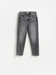 Jeansy mom fit slim - szary. Szare jeansy Reserved, bez wzorów. Za 129.99 zł.