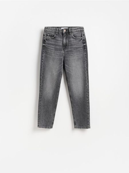Jeansy mom fit slim - szary. Szare jeansy Reserved, bez wzorów. Za 129.99 zł.