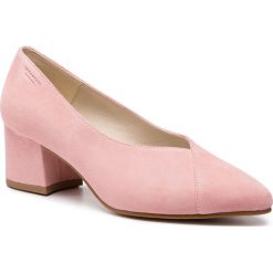 Półbuty VAGABOND - Mya 4319-140-72 Pink Blush. Czerwone czółenka Vagabond, bez wzorów, z materiału, bez obcasa, na obcasie, bez zapięcia. W wyprzedaży za 259.00 zł.