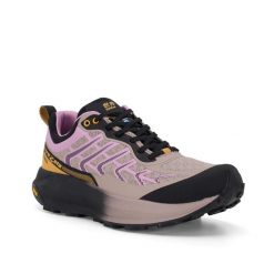 Buty damskie TREZETA Sekai W's z membraną WP. Czerwone trekkingi Trezeta, z materiału, do biegania. Za 599.90 zł.