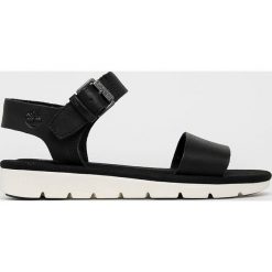 Timberland - Sandały. Czarne sandały Timberland, bez wzorów, z materiału, bez obcasa, na platformie, bez zapięcia. W wyprzedaży za 339.90 zł.