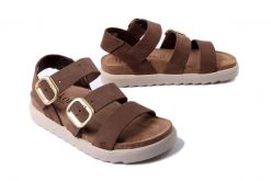 YOKONO TUNEZ-127 SER LODO brązowy, sandały damskie. Brązowe sandały Yokono, bez wzorów, bez obcasa, na płaskiej podeszwie, bez zapięcia. Za 264.90 zł.