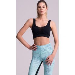 Cardio Bunny - Biustonosz Longbay. Czarne bielizna sportowa Cardio Bunny, m, bez wzorów, z dzianiny. W wyprzedaży za 119.90 zł.