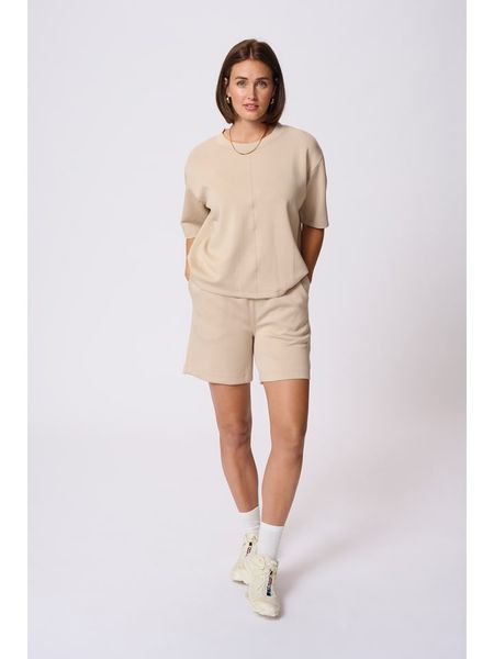 Kaffe Koszulka w kolorze beżowym rozmiar: XS. Brązowe bluzki Kaffe, xs, bez wzorów, bez kołnierzyka, bez ramiączek. Za 61.17 zł.