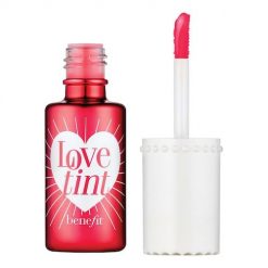 Benefit Cosmetics - Love Tint - Czerwony Róż W Płynie Do Ust I Policzków - 6 ml - Dla Kobiet. Korektory BENEFIT COSMETICS. Za 125.00 zł.