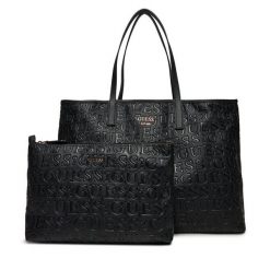 Torebka Guess. Czarne torebki klasyczne Guess, z aplikacjami, bez dodatków. Za 449.99 zł.