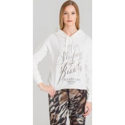 BLUZA DEHA Z NADRUKIEM. Białe bluzy Deha, m, bez wzorów, z kapturem. Za 164.50 zł.