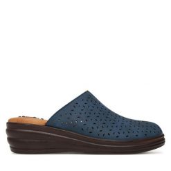 Klapki Go Soft. Brązowe klapki GO SOFT, bez wzorów, bez obcasa. Za 119.99 zł.
