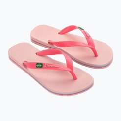 Japonki damskie Ipanema Clas Brasil II. Czerwone klapki Ipanema, bez wzorów, bez obcasa. Za 79.99 zł.