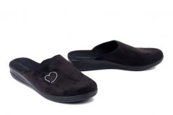 BEFADO 551D 015 czarny, kapcie damskie. Czarne obuwie domowe Befado, bez wzorów, bez zapięcia. Za 59.99 zł.