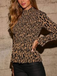 Milan Kiss Bluzka w kolorze jasnobrązowym rozmiar: XL. Brązowe bluzki Milan Kiss, xl, bez wzorów, bez kołnierzyka, bez ramiączek. Za 134.85 zł.